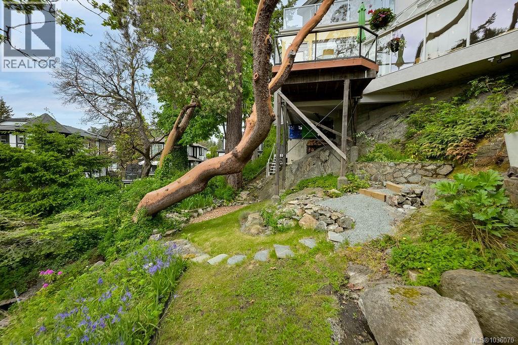 317 Bessborough Close - 50