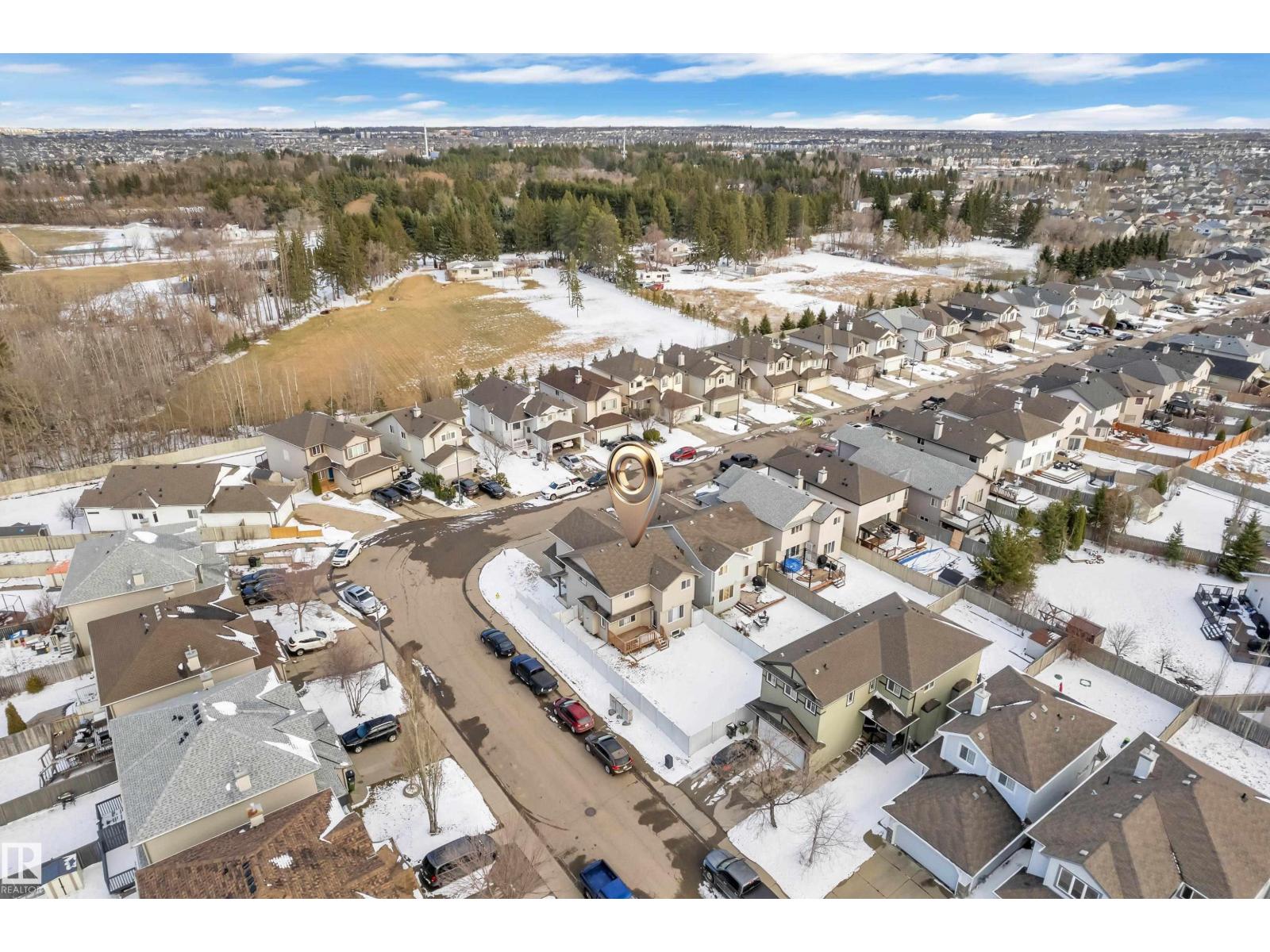 208 79 ST SW - Image 2