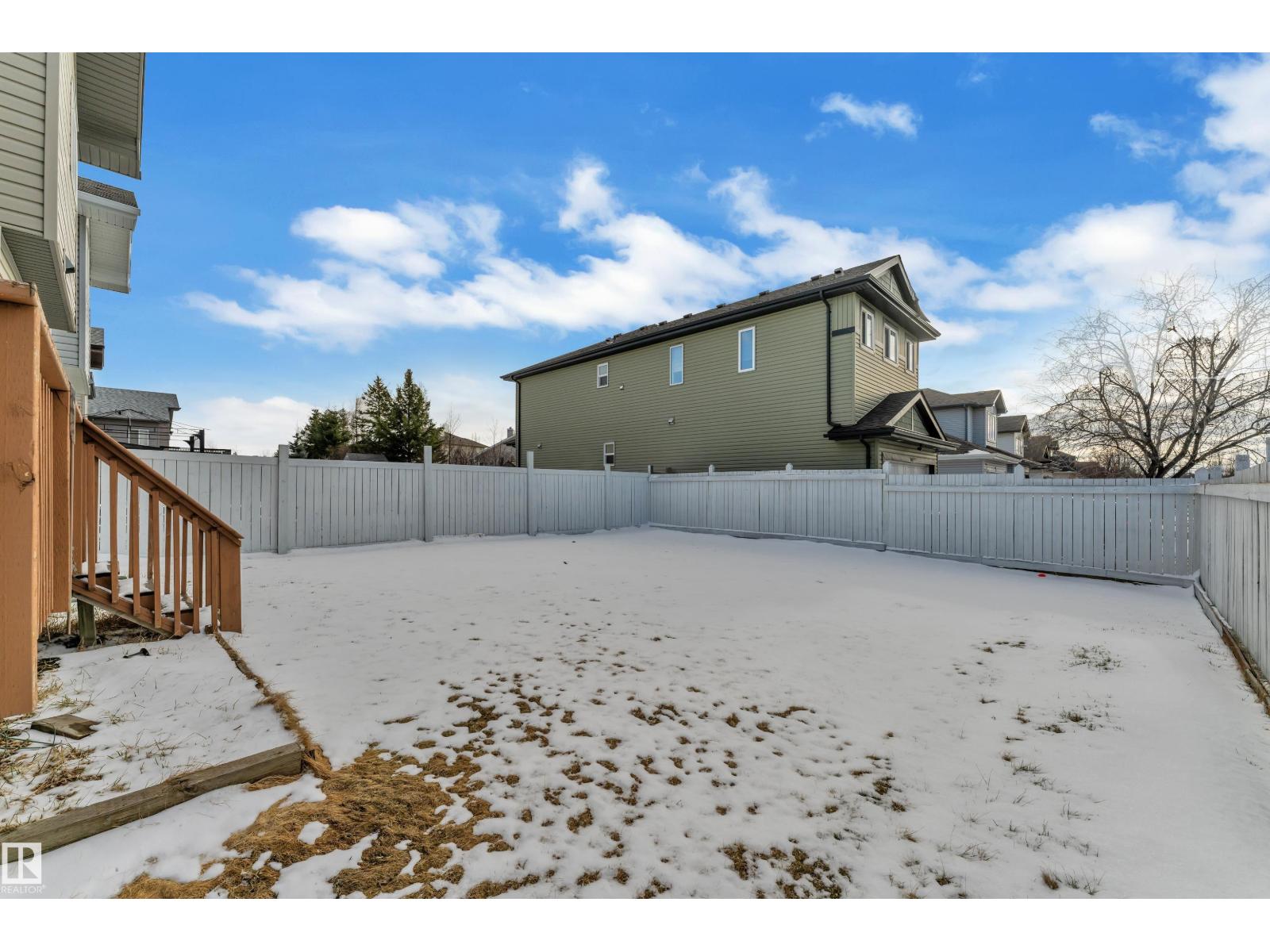 208 79 ST SW - 40