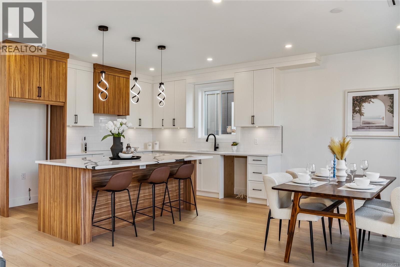 772 Plover Crt - 4