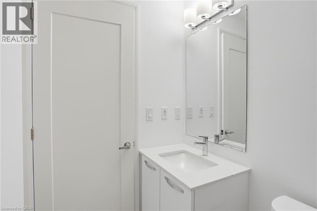 75 JAMES Street S Unit# 1704, Hamilton, Ontario, L8P2Y9 — Photo 11
