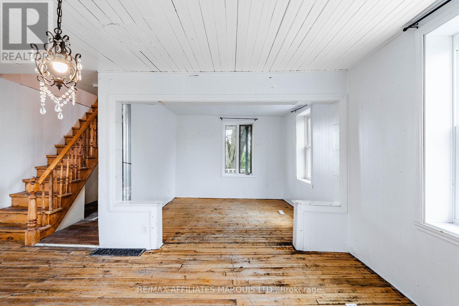 21910 SEGUIN MILL STREET - Image 17