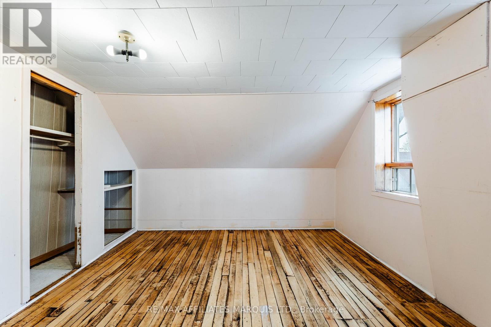 21910 SEGUIN MILL STREET - Image 19