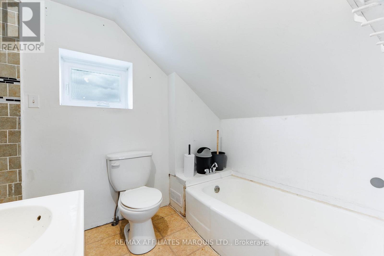 21910 SEGUIN MILL STREET - Image 23