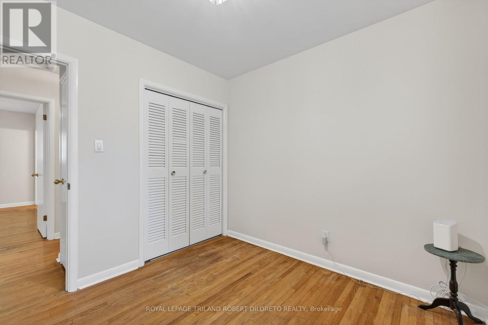 25 REGENCY ROAD - 18