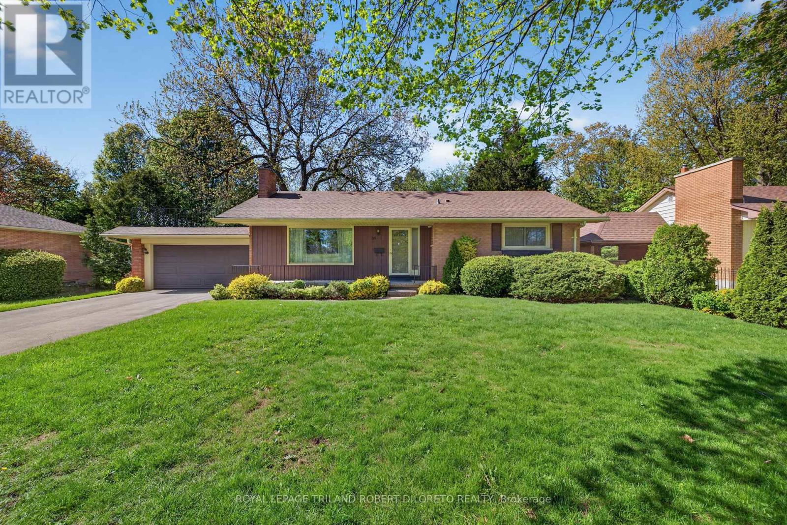 25 REGENCY ROAD - Image 2