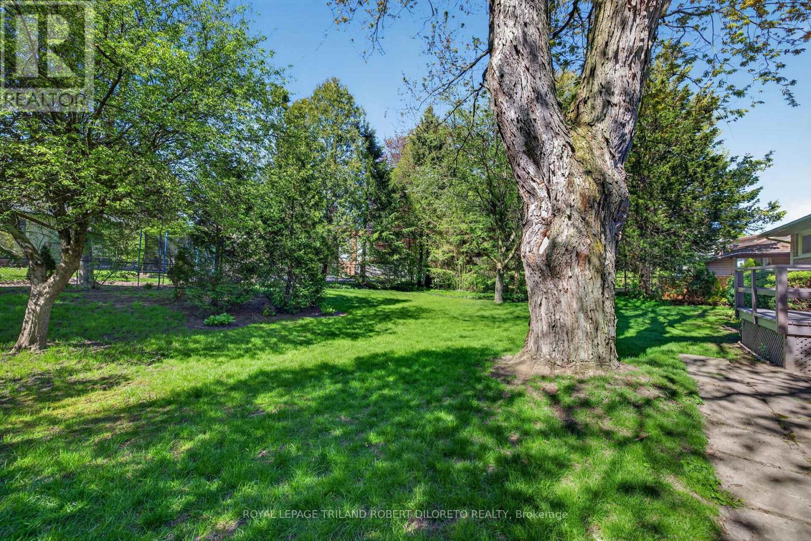 25 REGENCY ROAD - 25