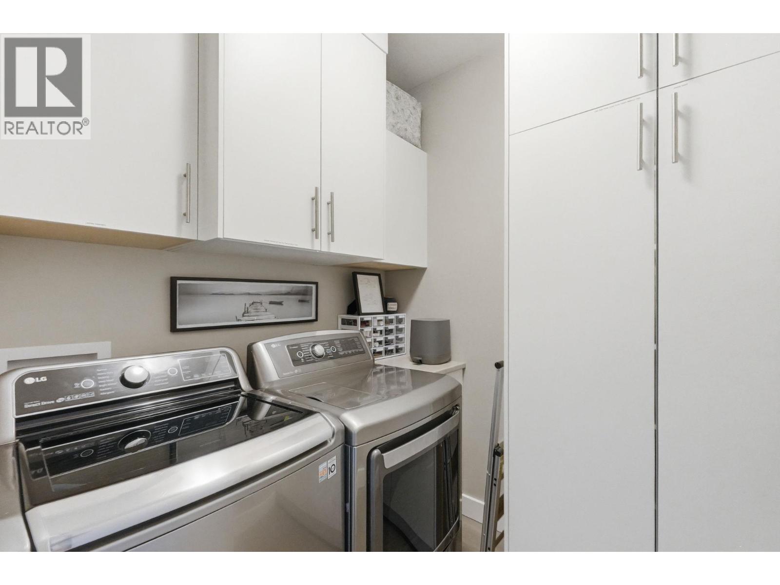#104 801 Ontario Street - 44