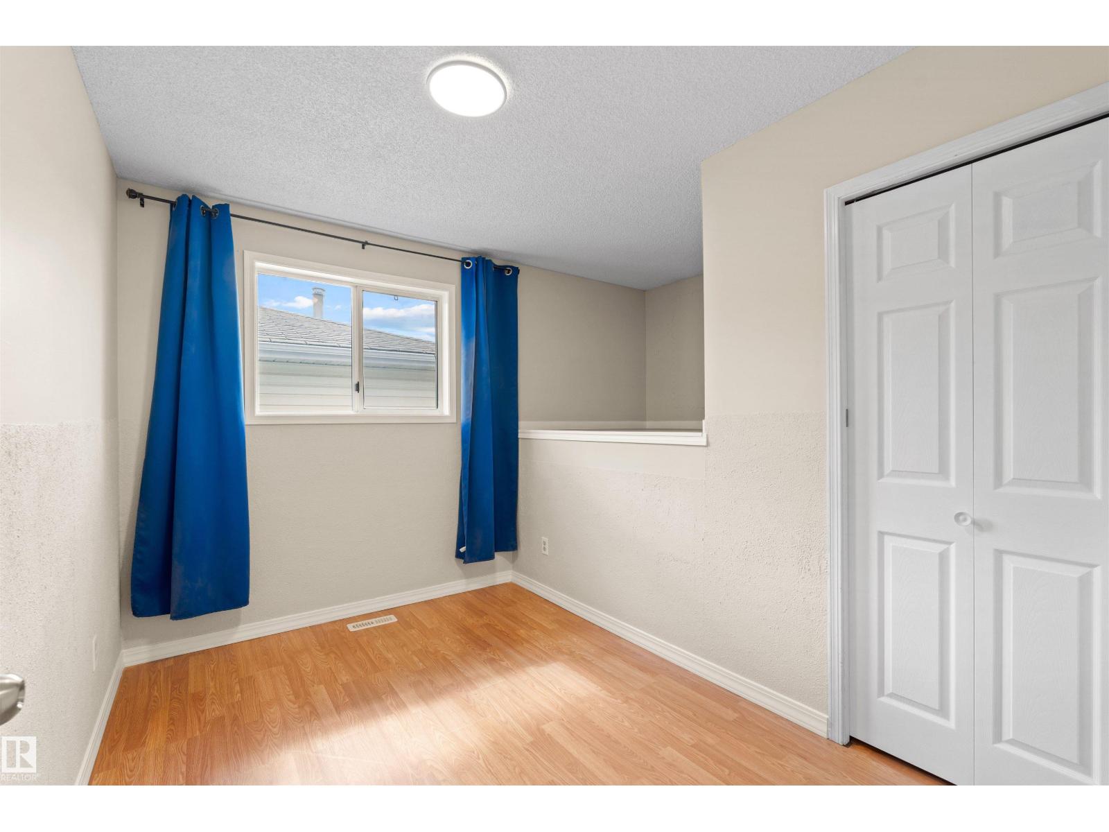 255 KIRKWOOD AV NW, Edmonton