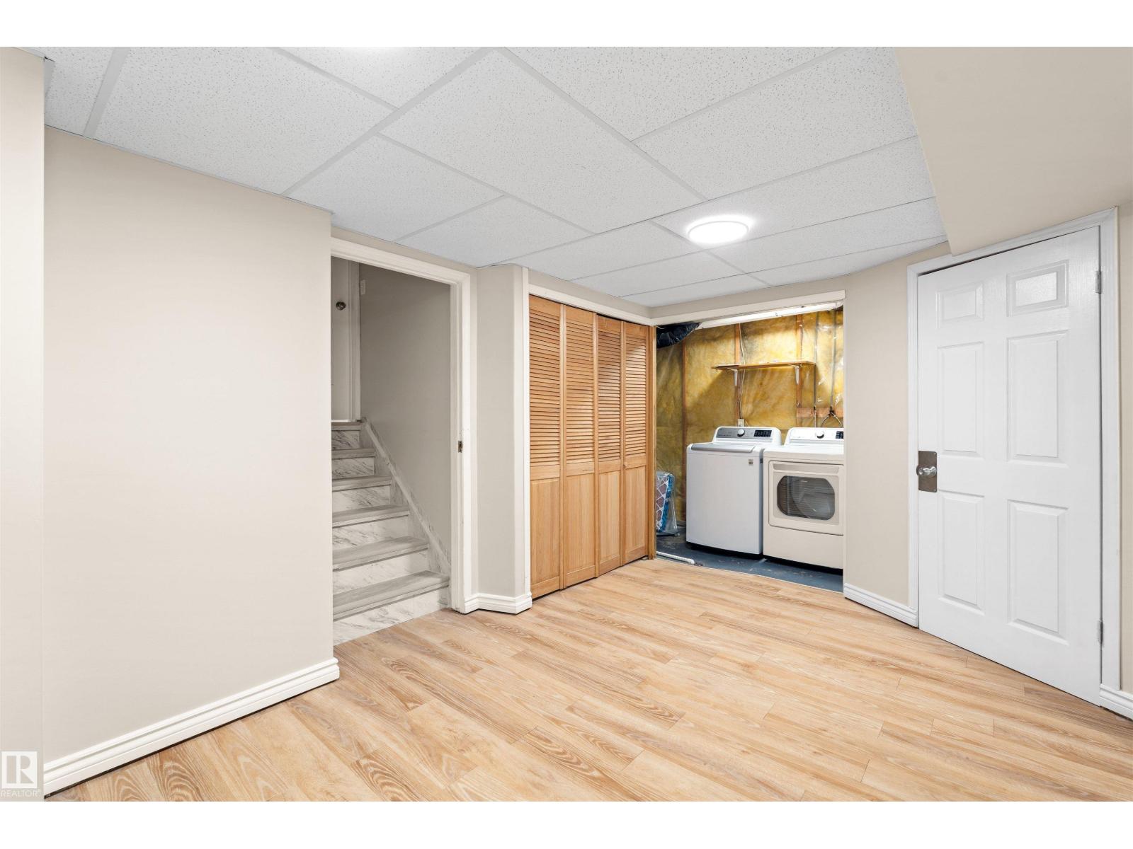 255 KIRKWOOD AV NW, Edmonton