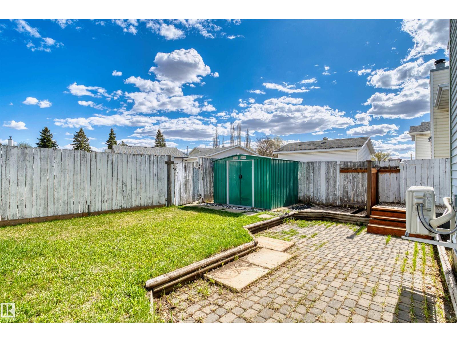255 KIRKWOOD AV NW, Edmonton