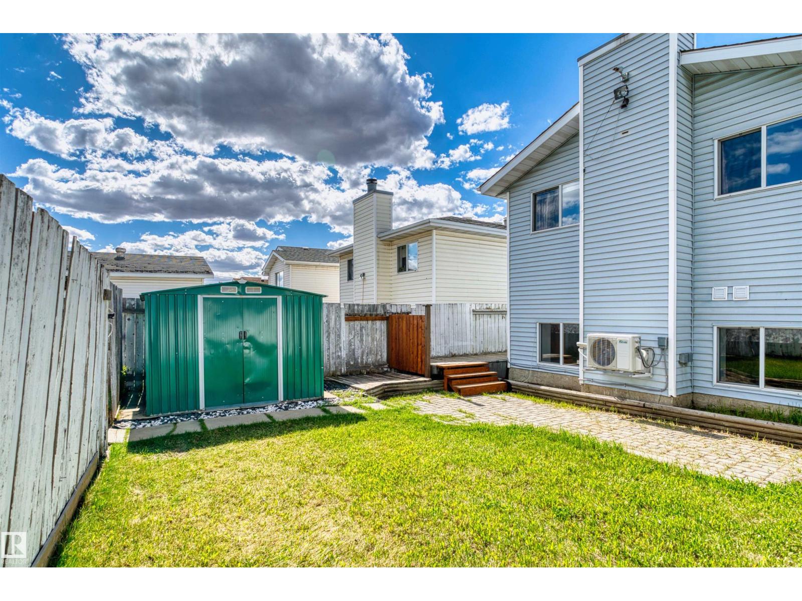 255 KIRKWOOD AV NW, Edmonton
