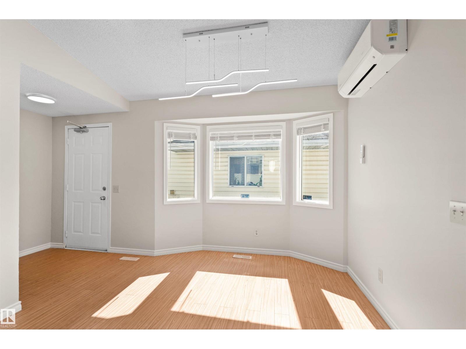 255 KIRKWOOD AV NW, Edmonton