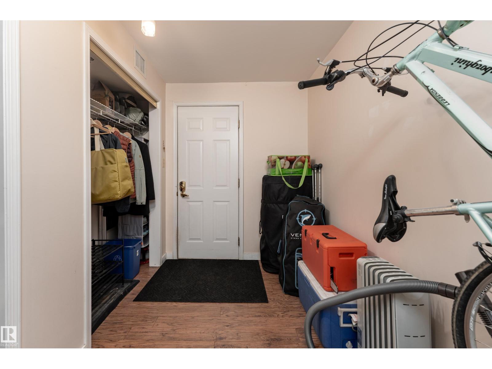 #101 9131 99 ST NW, Edmonton