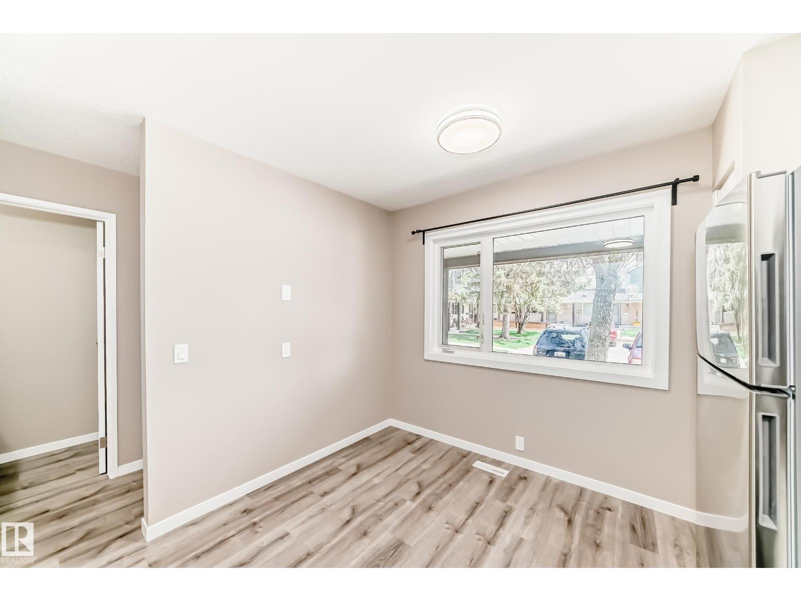2578 138A AV NW - 11