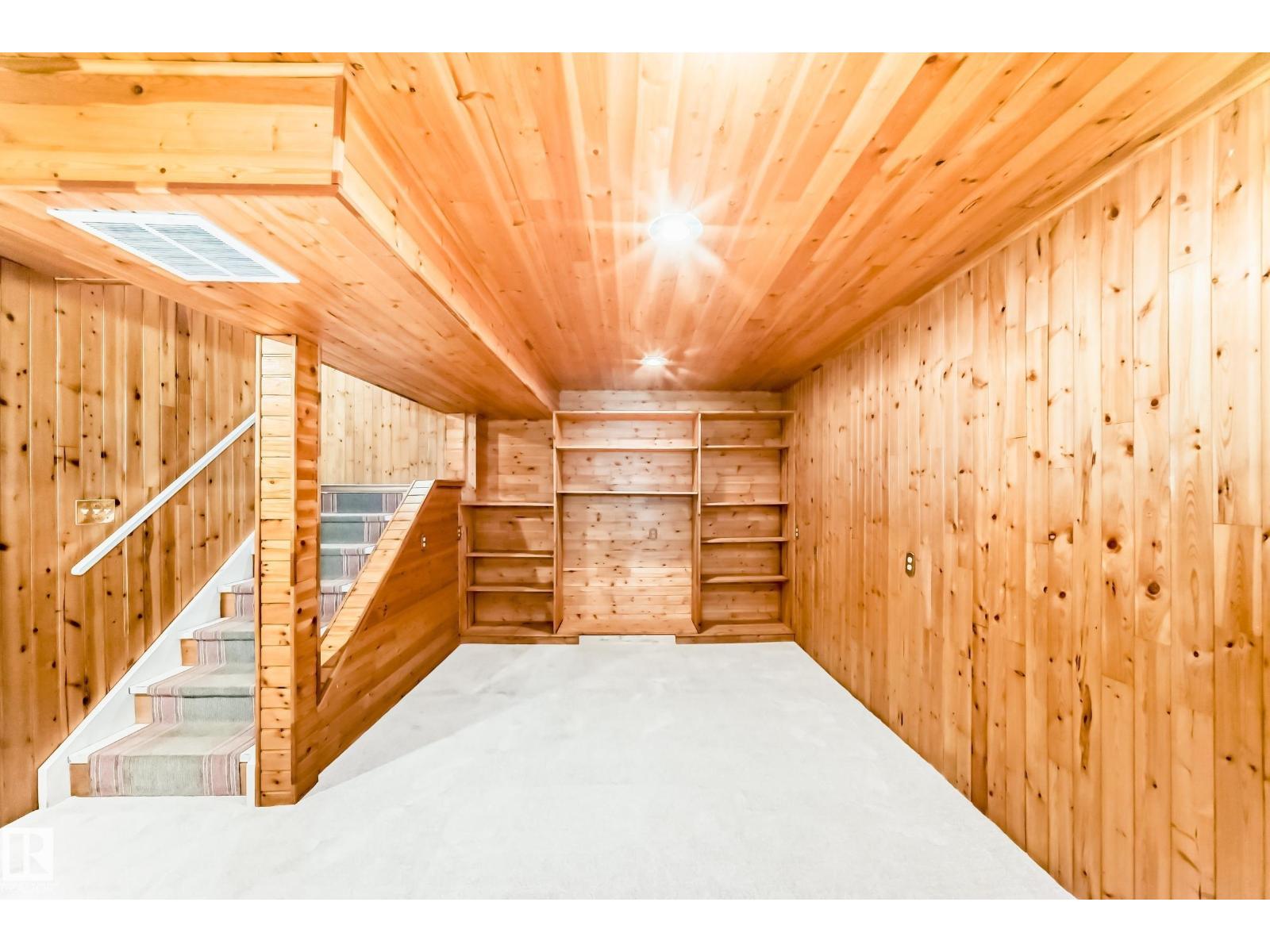 2578 138A AV NW - 37