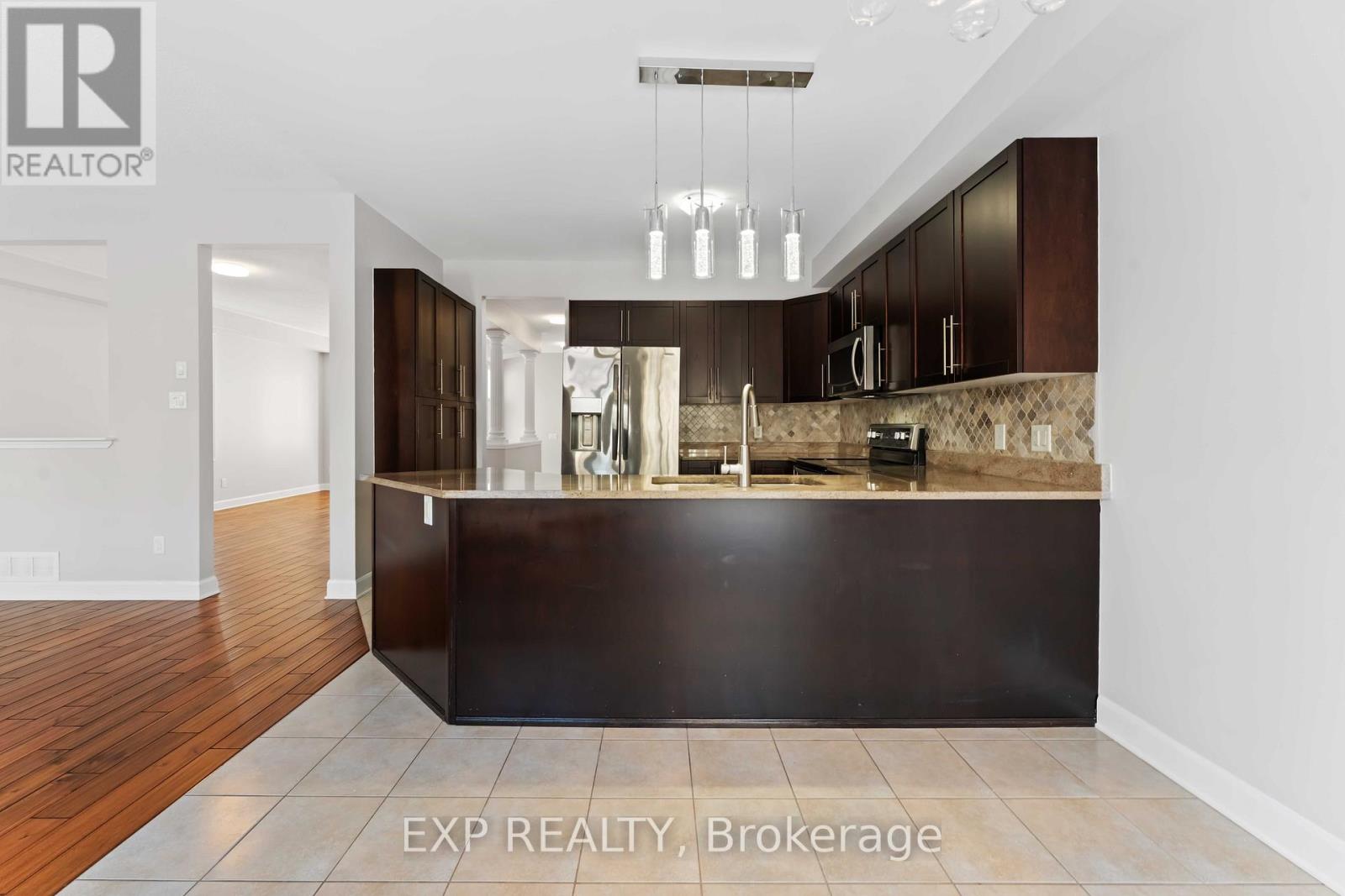 413 TILLSONBURG STREET - 14