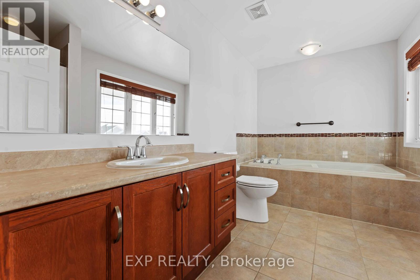 413 TILLSONBURG STREET - 22