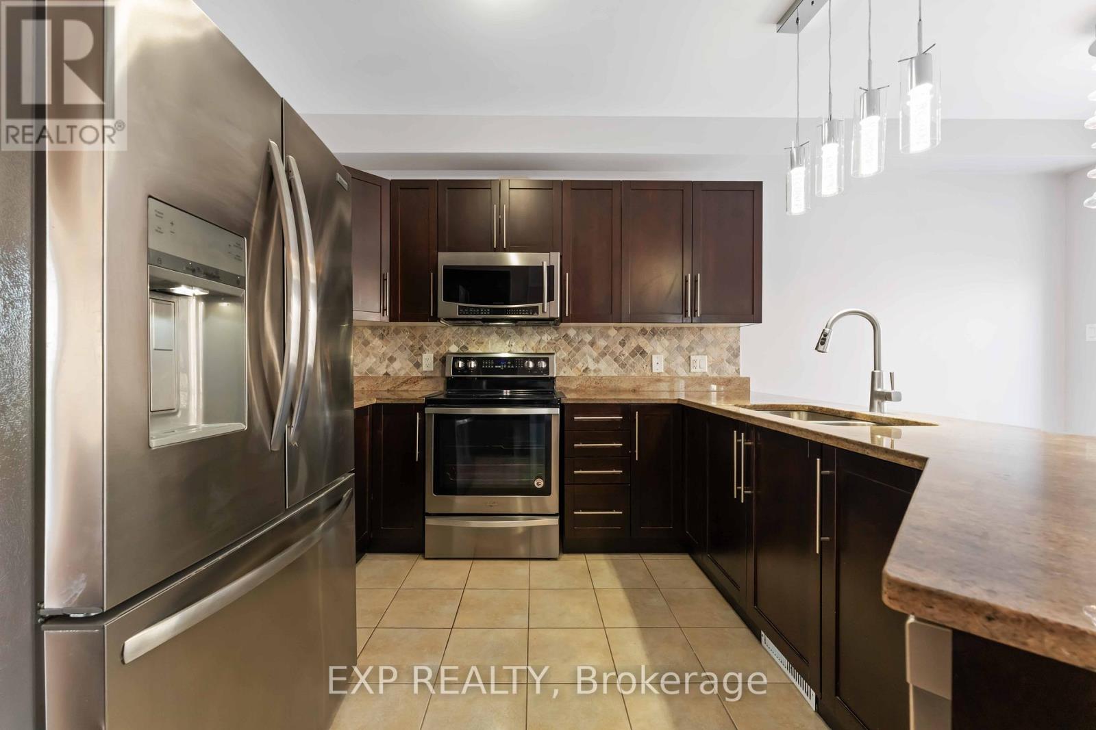 413 TILLSONBURG STREET - 9