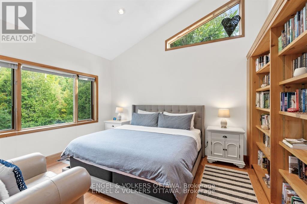 70 BELMONTE LANE - 21