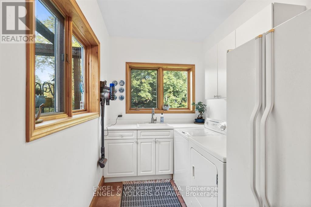 70 BELMONTE LANE - 22