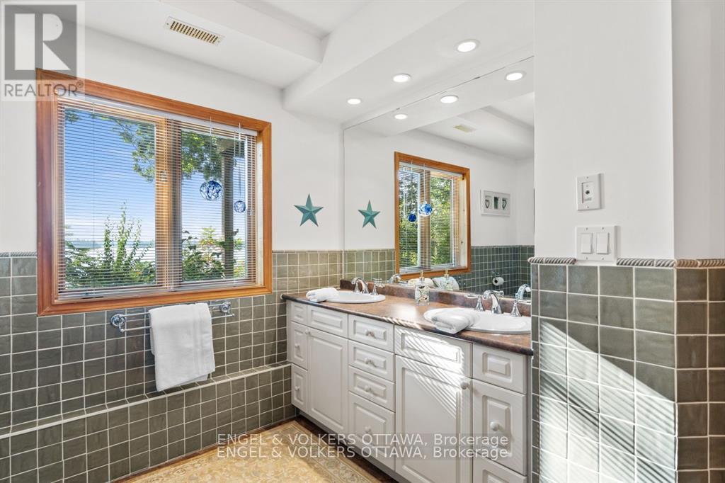 70 BELMONTE LANE - 27