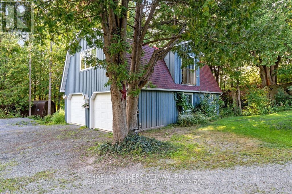 70 BELMONTE LANE - 6