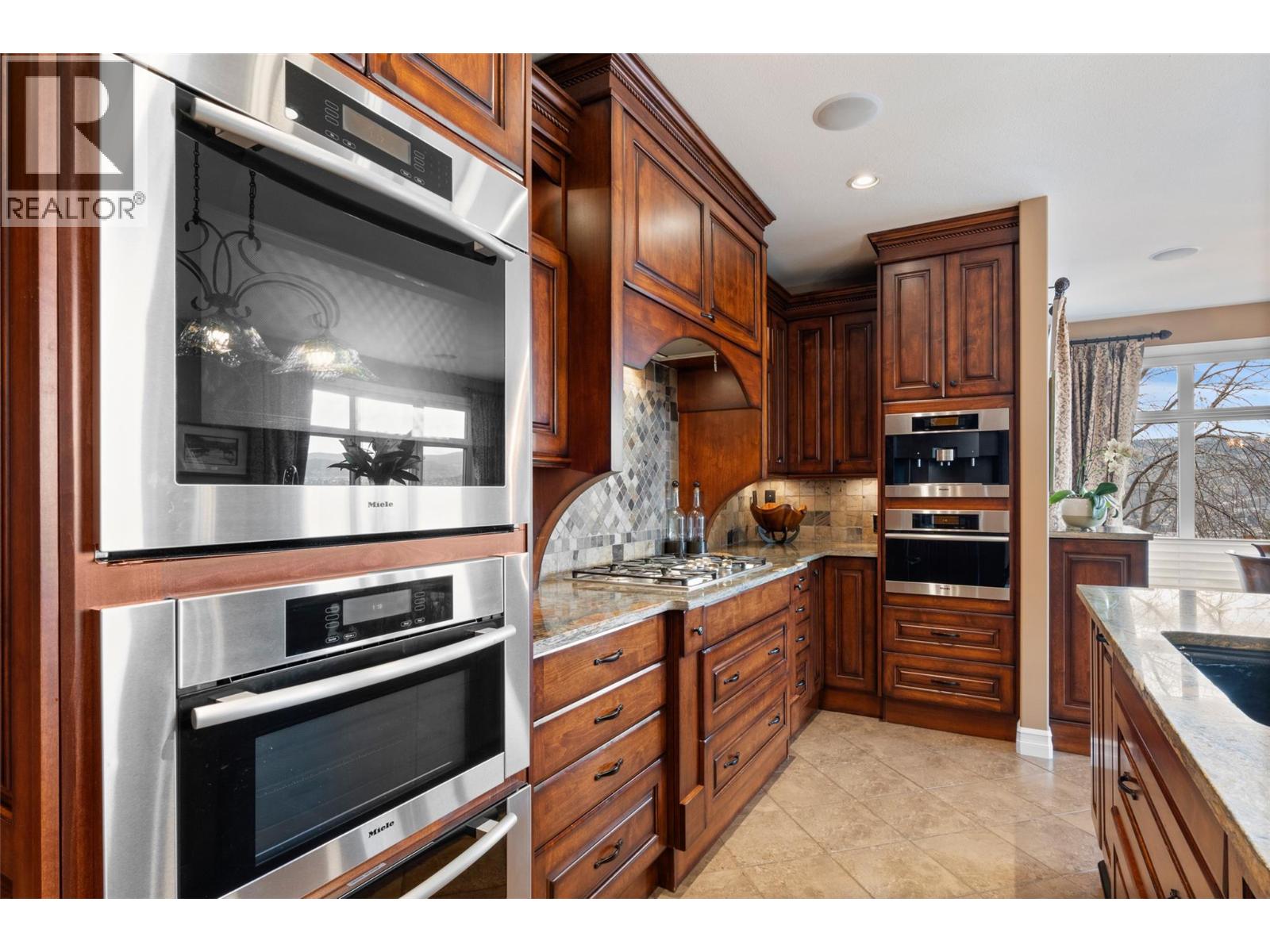 1590 Golf Ridge Drive - 6