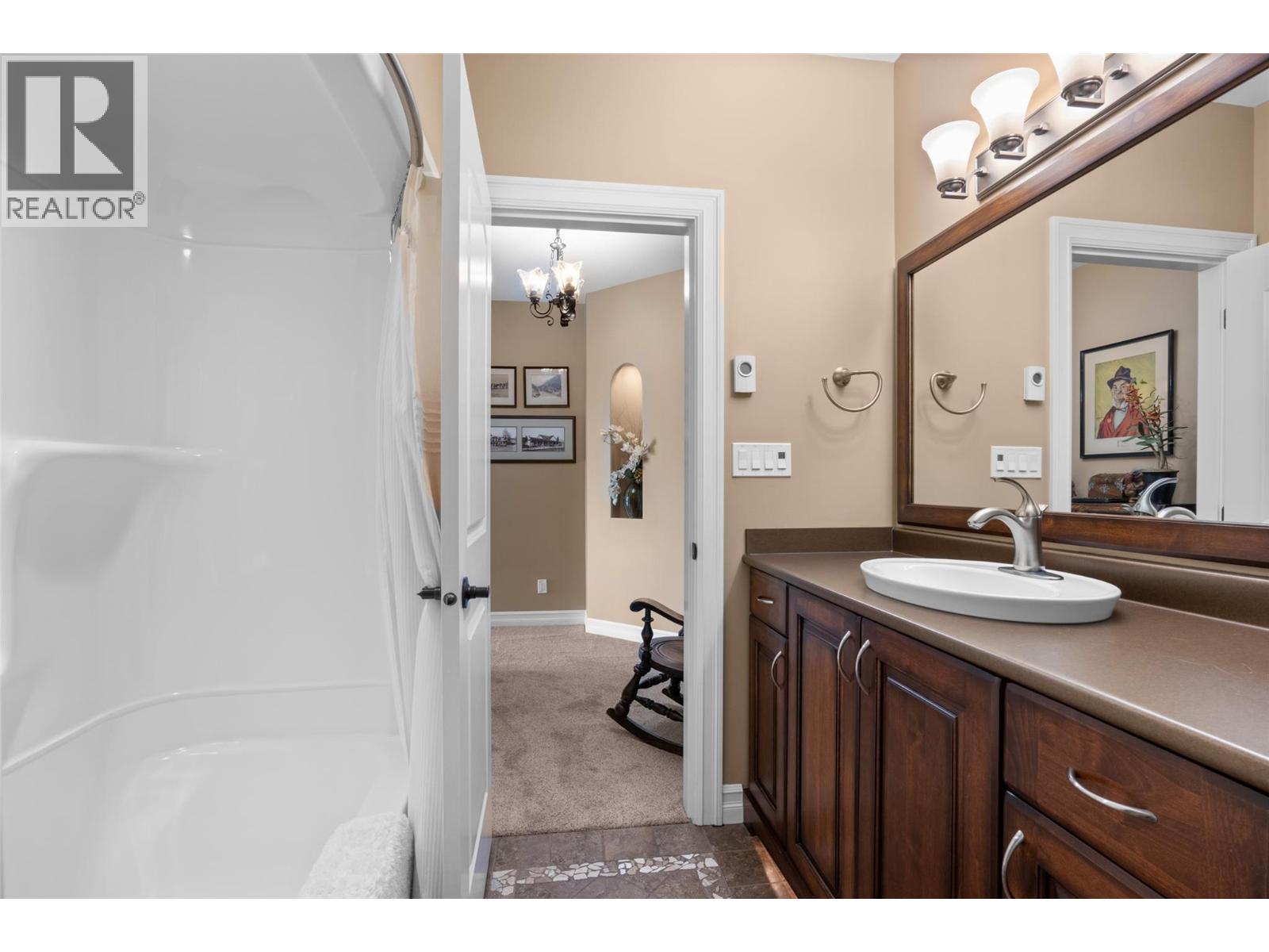 1590 Golf Ridge Drive - 45
