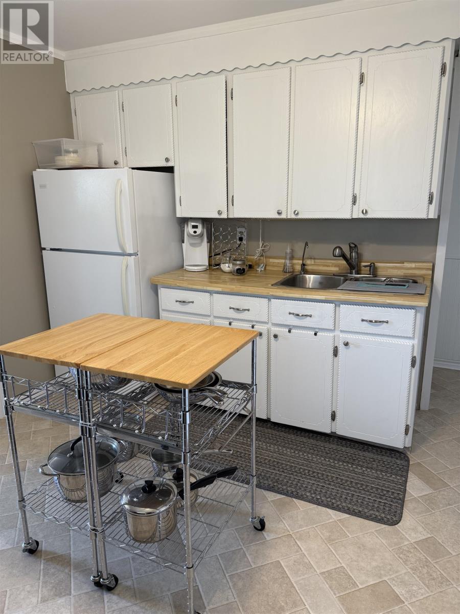 385 Stompin Tom Road - 18