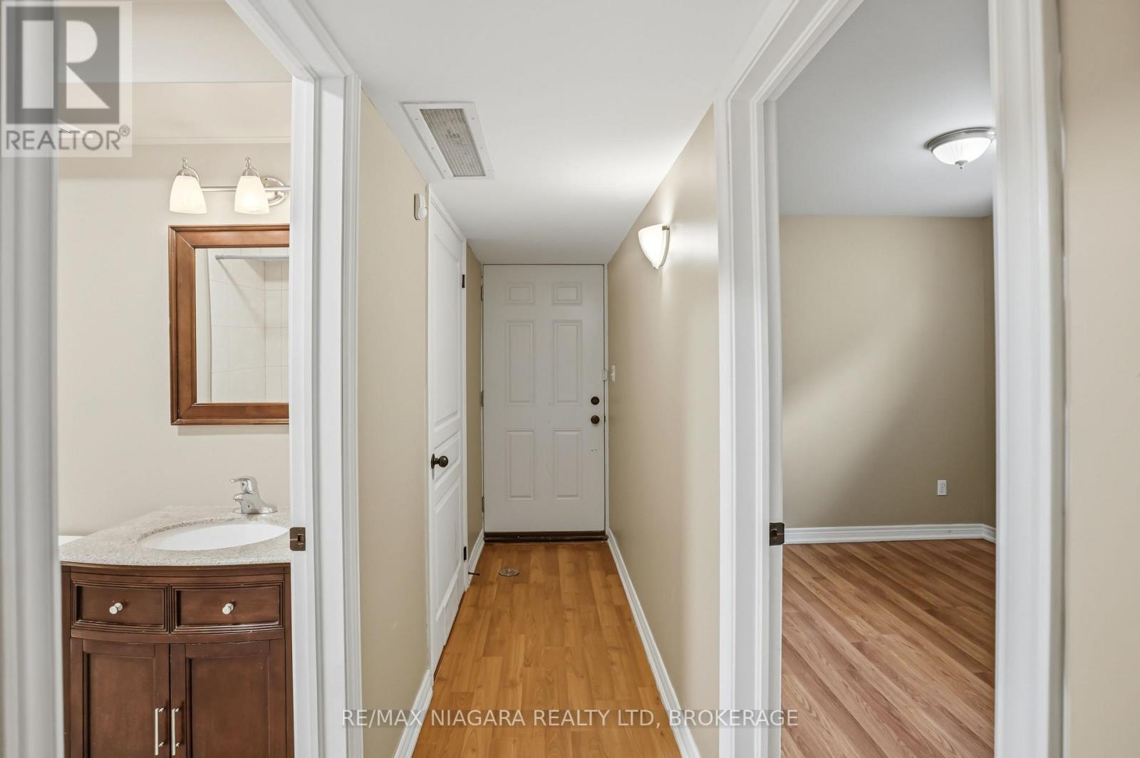 #106 6045 DUNN STREET - 19