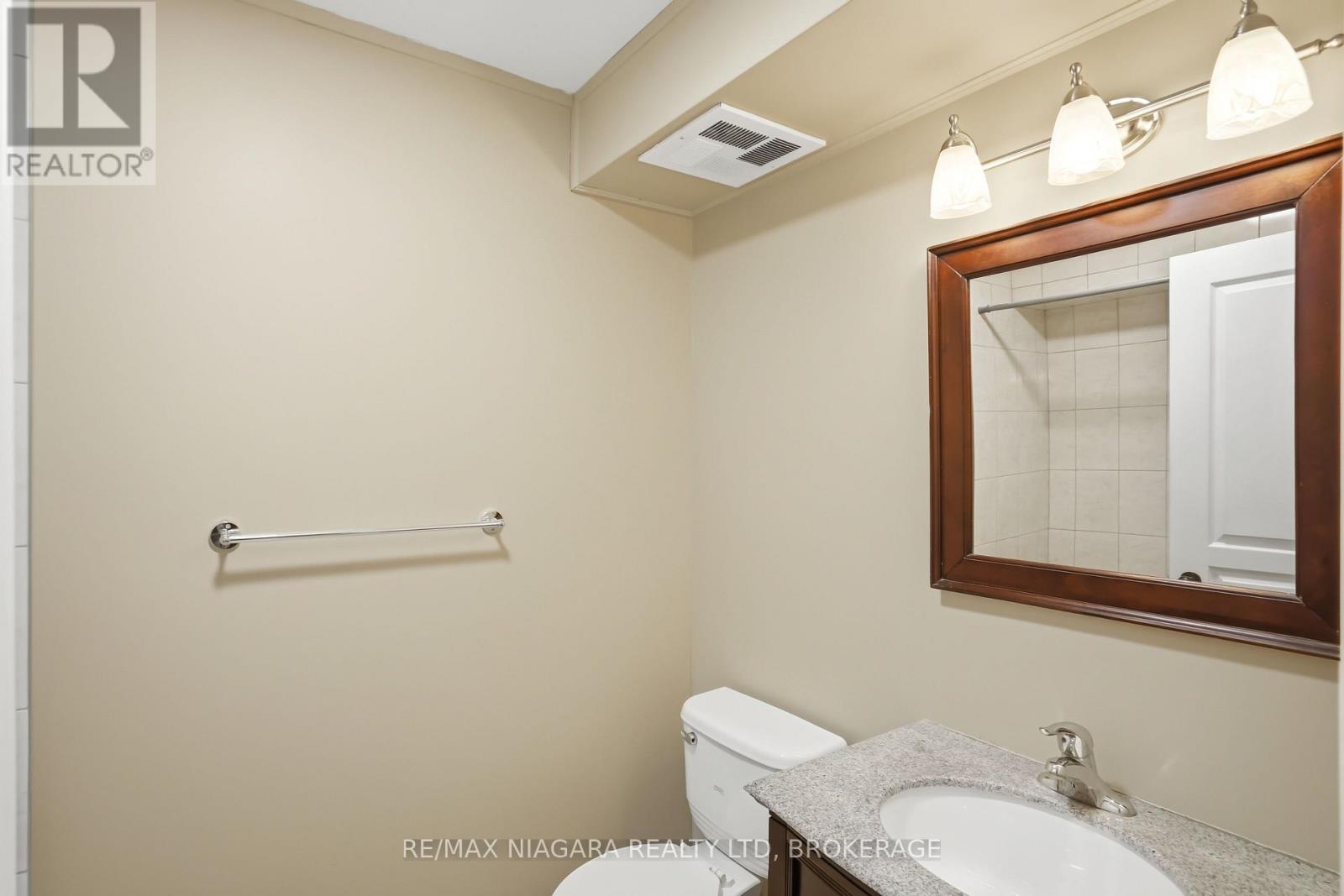 #106 6045 DUNN STREET - 28