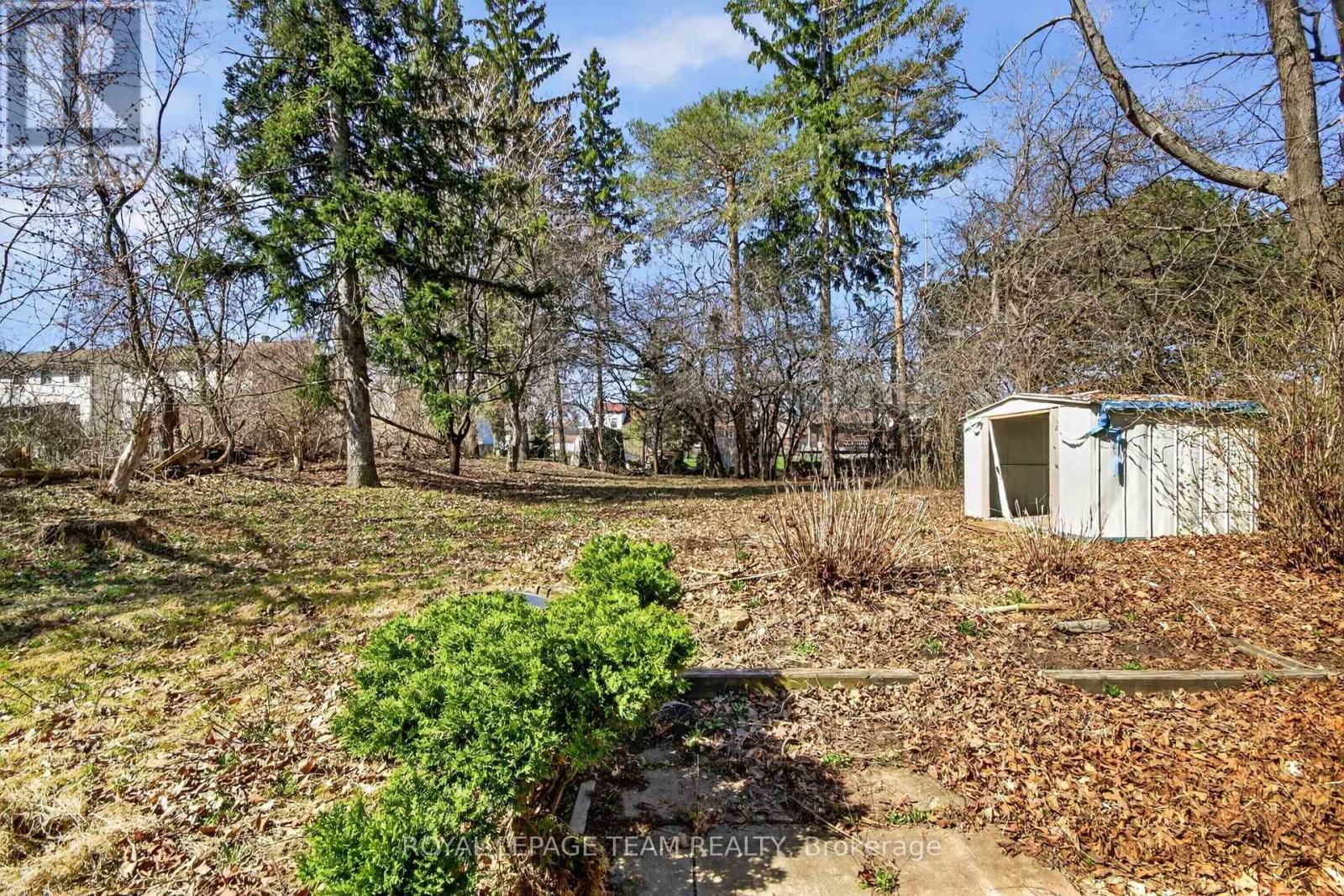 1548 ORTONA AVENUE - 11