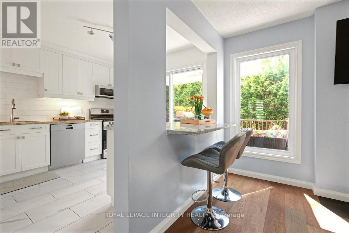 1575 DES GRIVES CRESCENT - 15