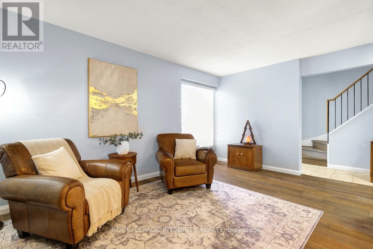 1575 DES GRIVES CRESCENT - 8