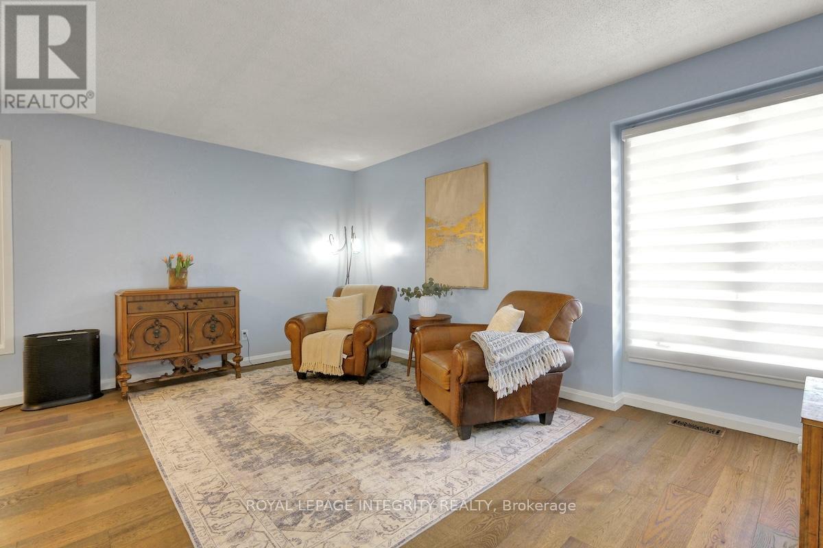 1575 DES GRIVES CRESCENT - 7