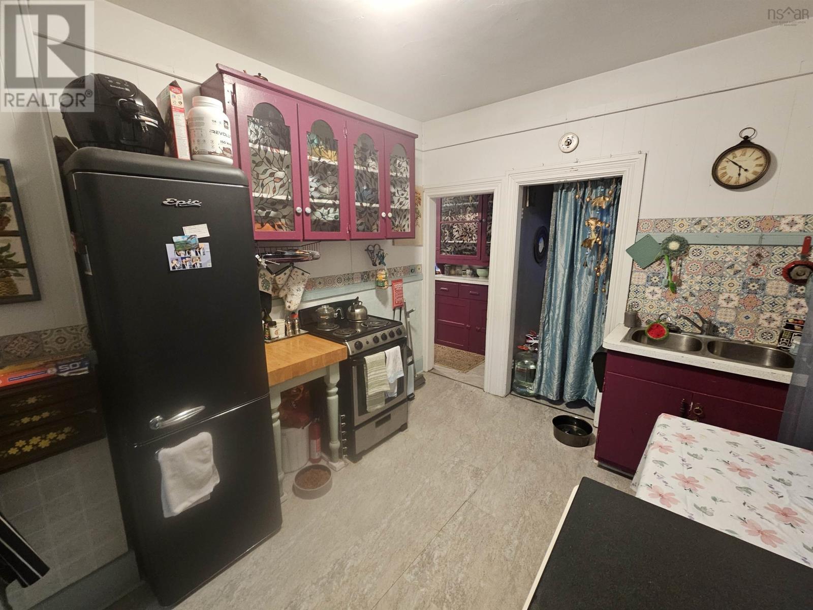 53 East Street - 7