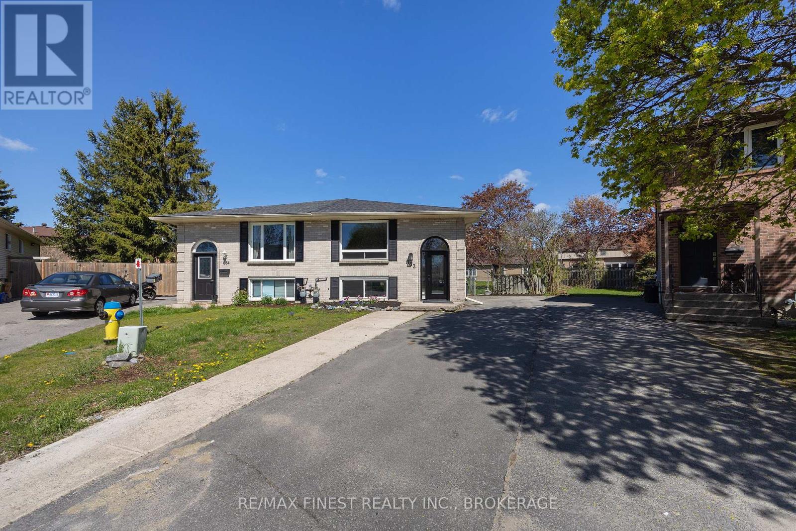 882 BEACONHILL COURT - Image 3