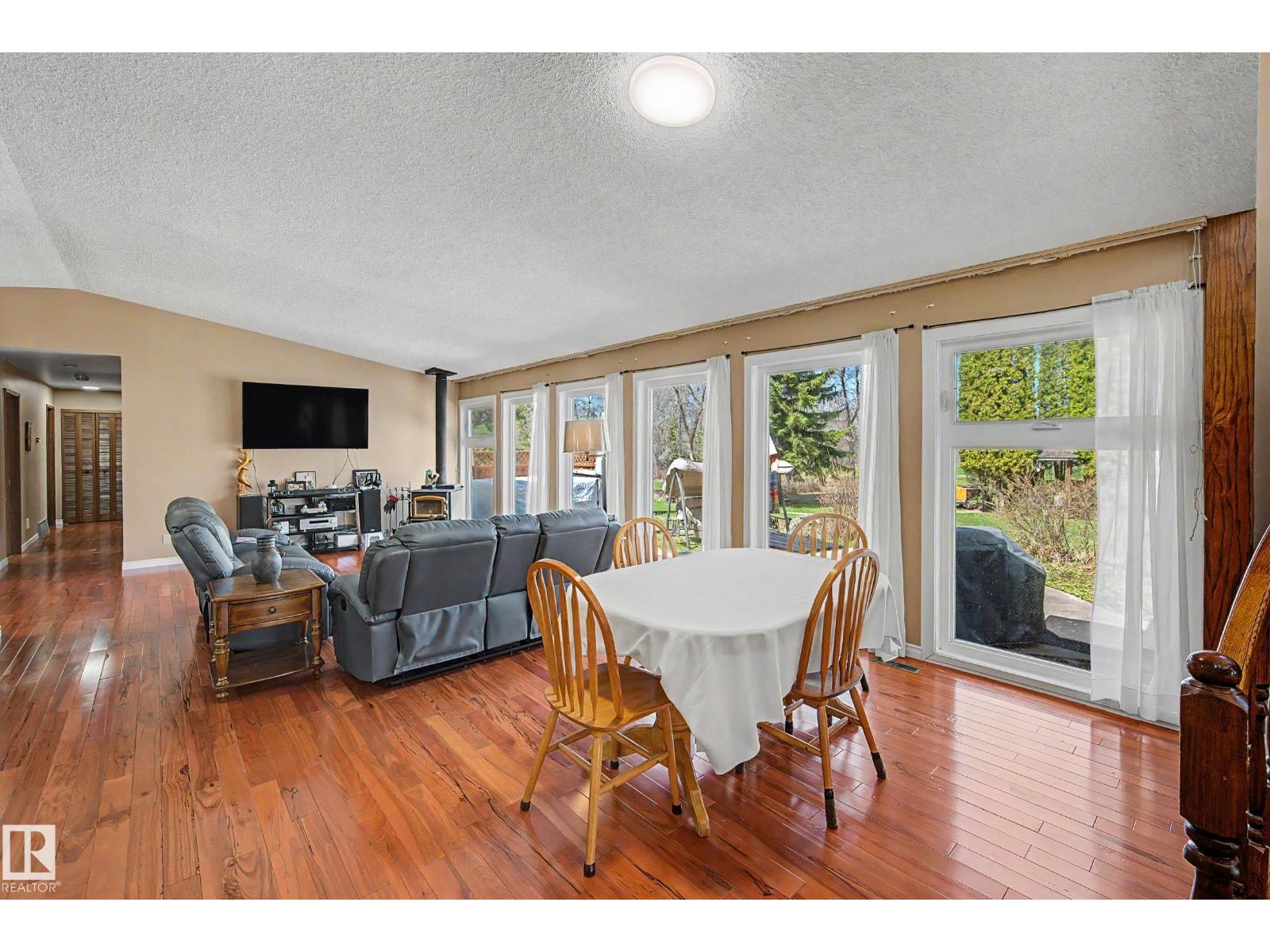 250 197 AV NE, Edmonton