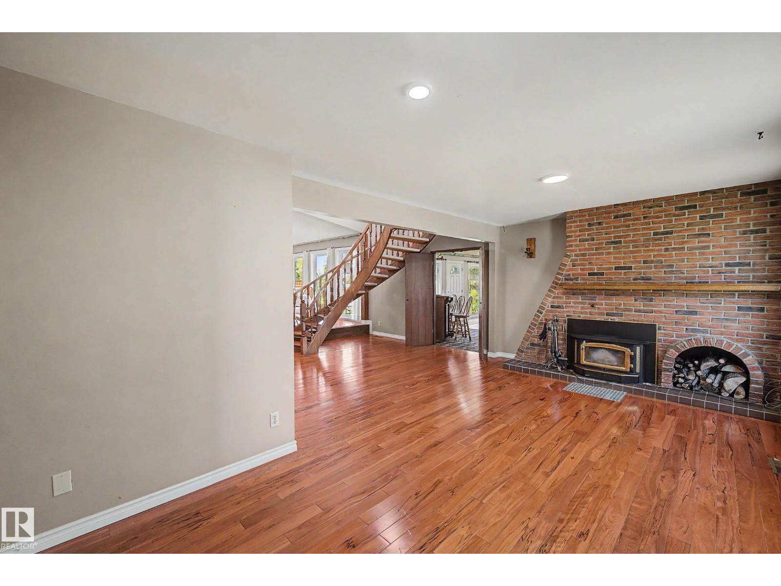 250 197 AV NE, Edmonton