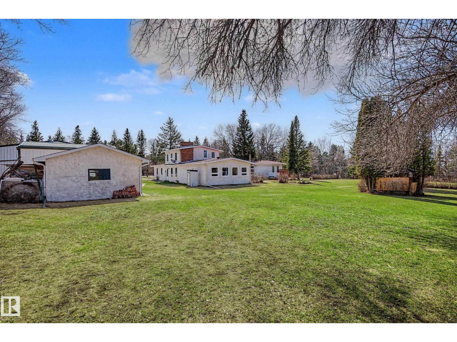 250 197 AV NE, Edmonton