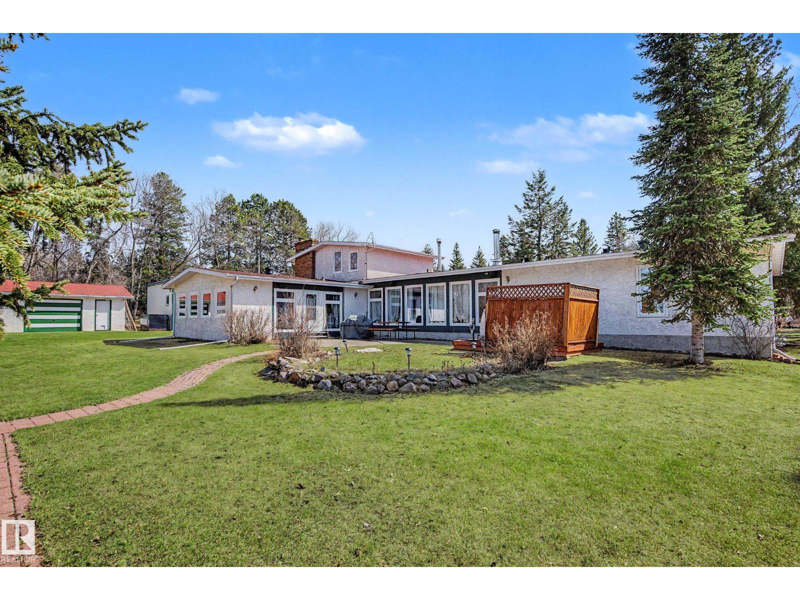 250 197 AV NE, Edmonton