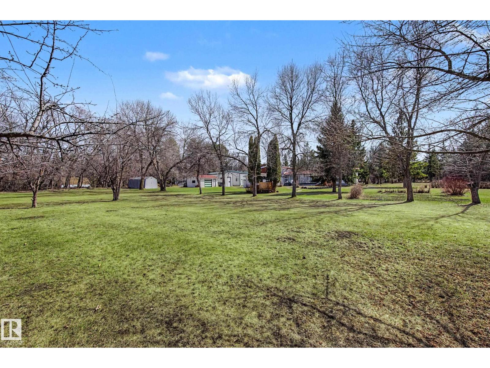 250 197 AV NE, Edmonton