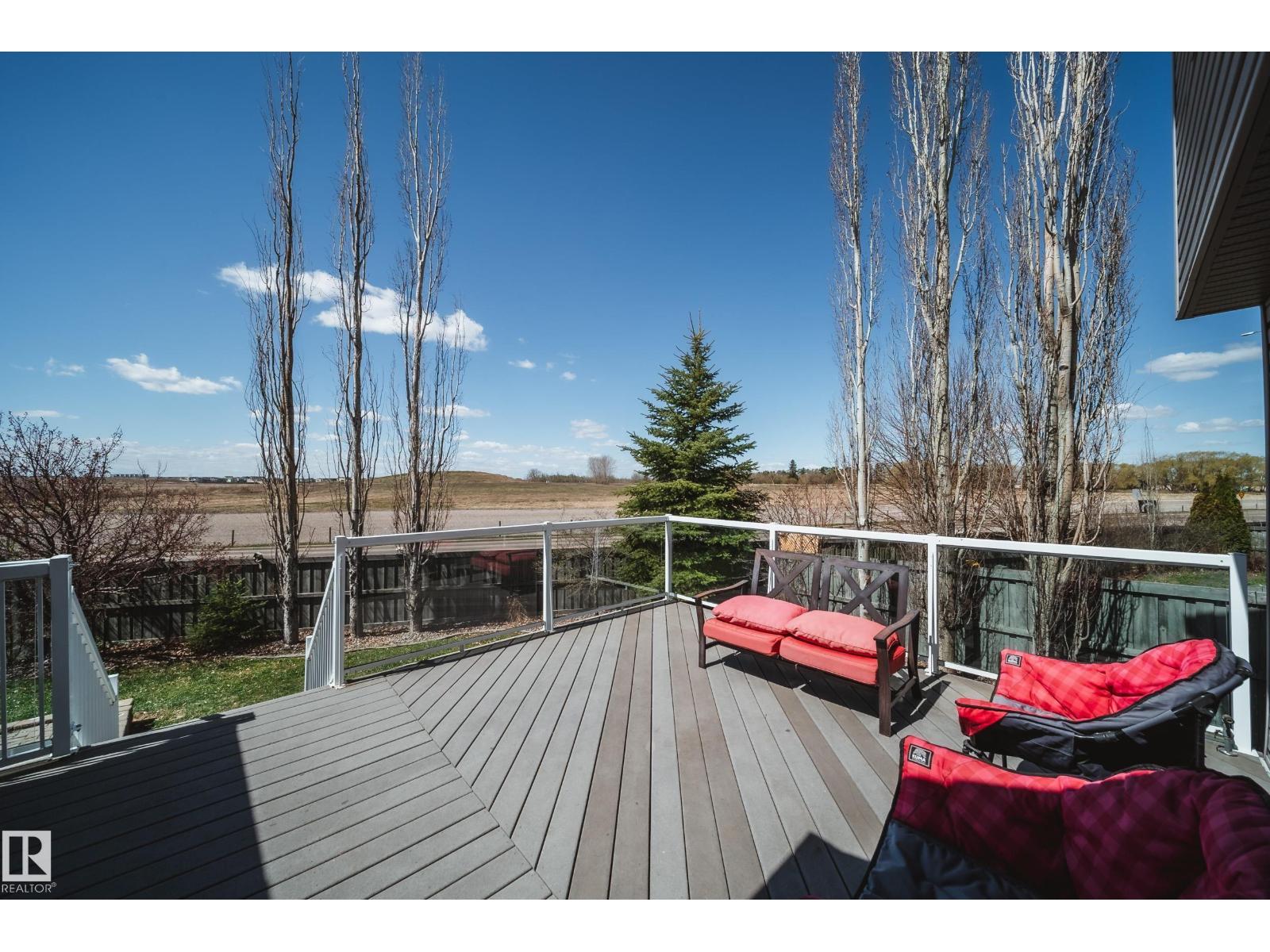 12627 16 AV SW, Edmonton