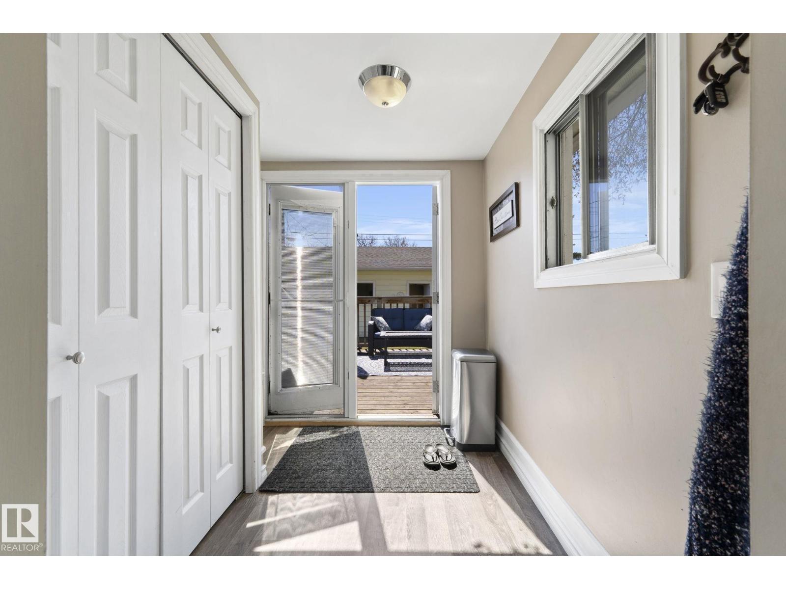 10117 103 AV — photo 23