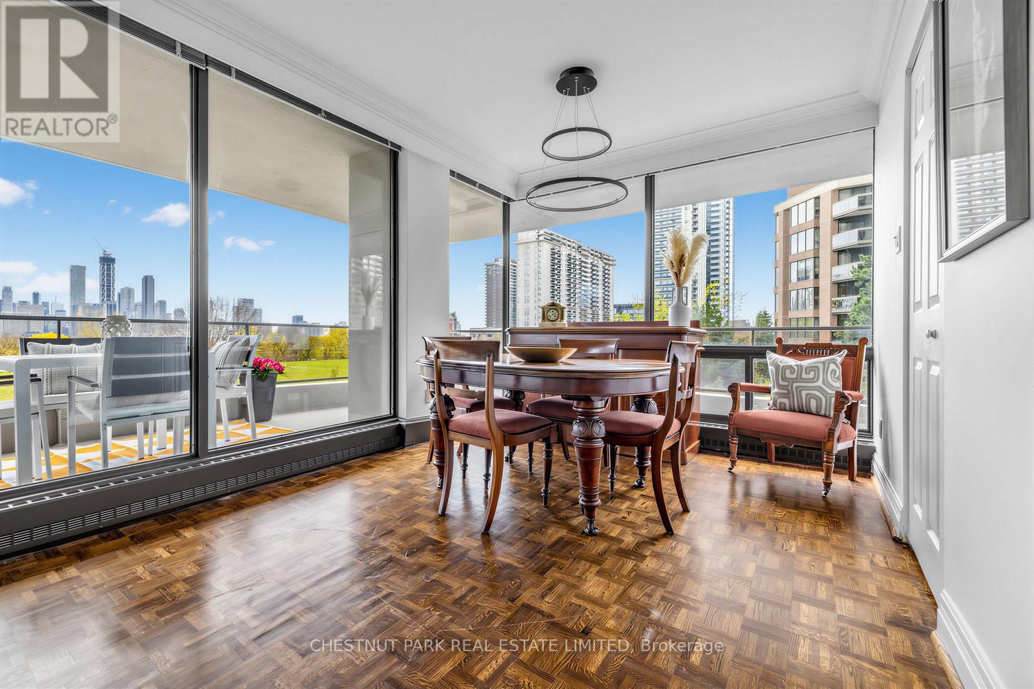#506 10 AVOCA AVENUE - 10