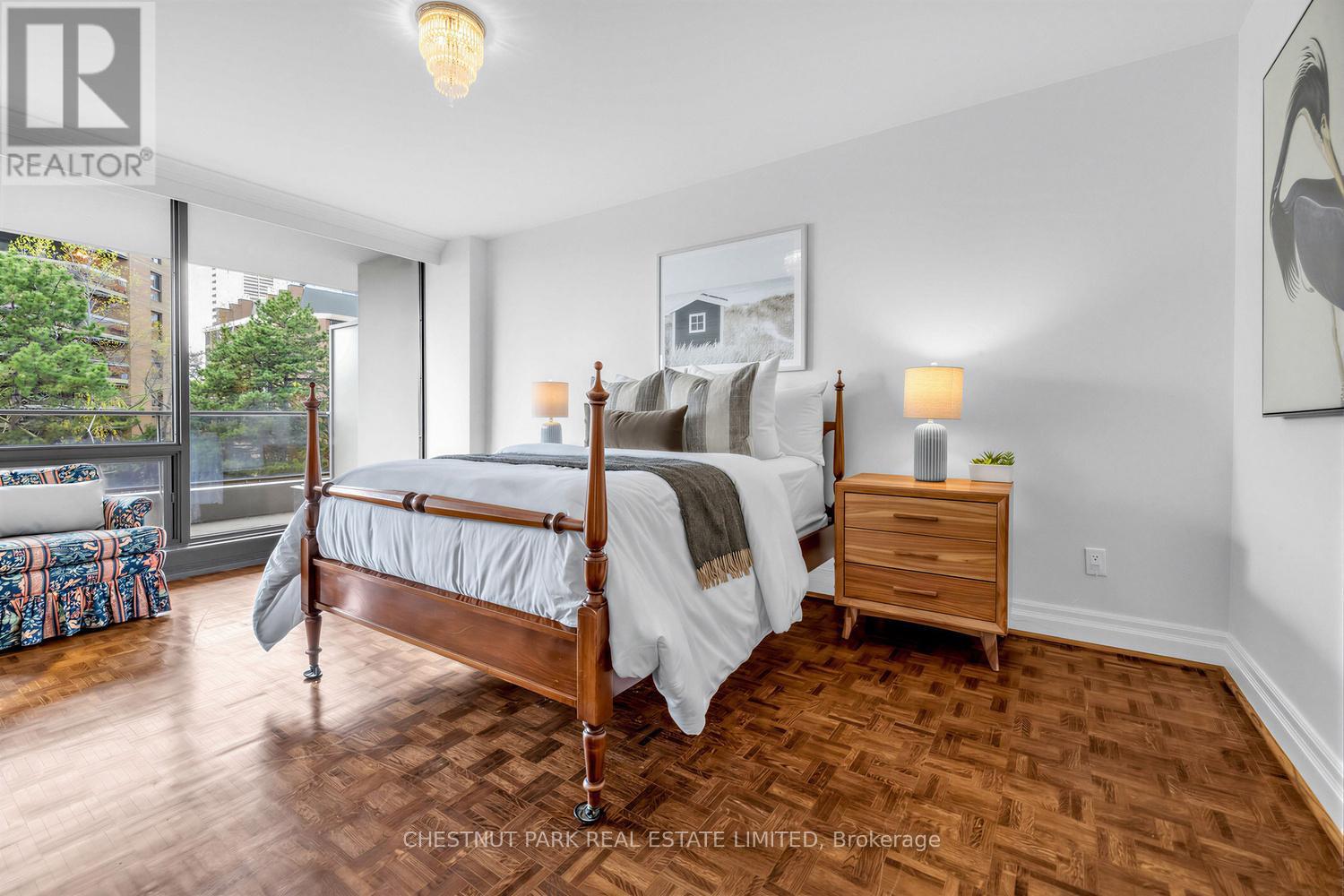 #506 10 AVOCA AVENUE - 12