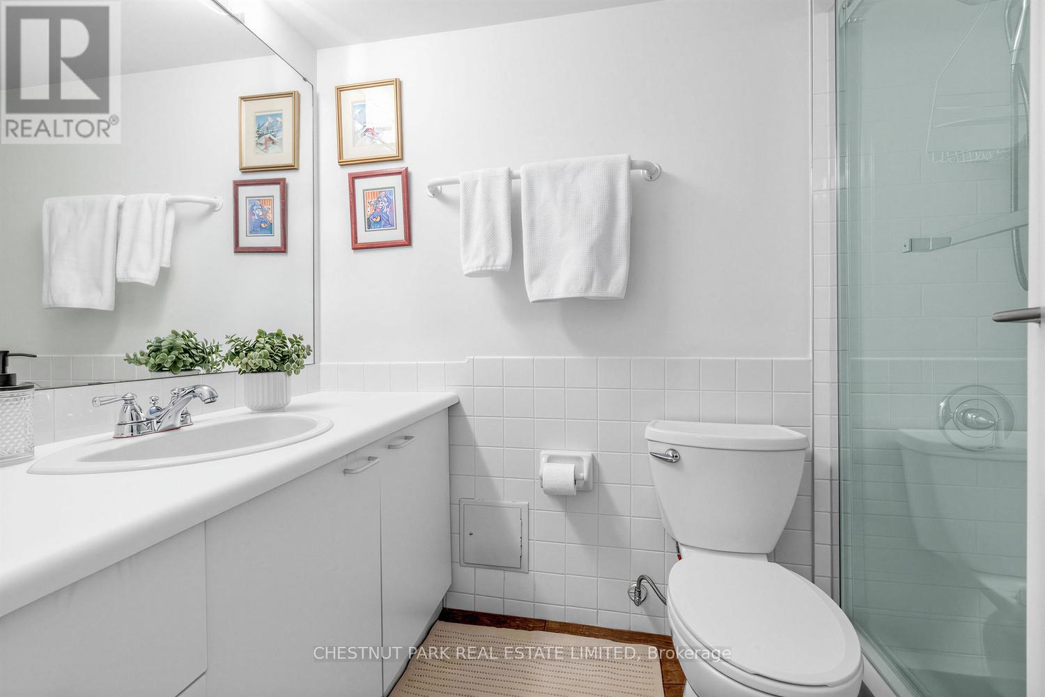 #506 10 AVOCA AVENUE - 14