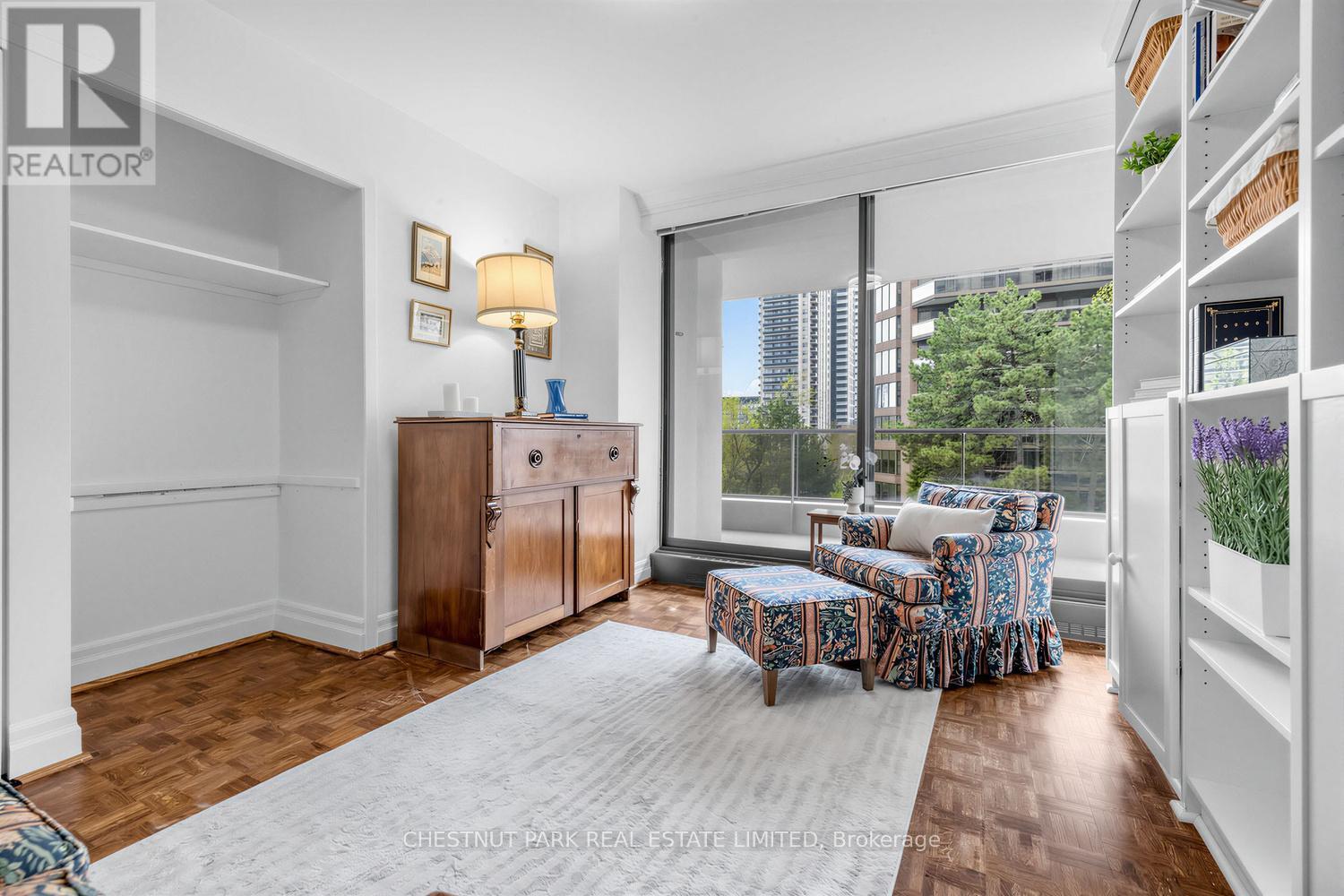 #506 10 AVOCA AVENUE - 15