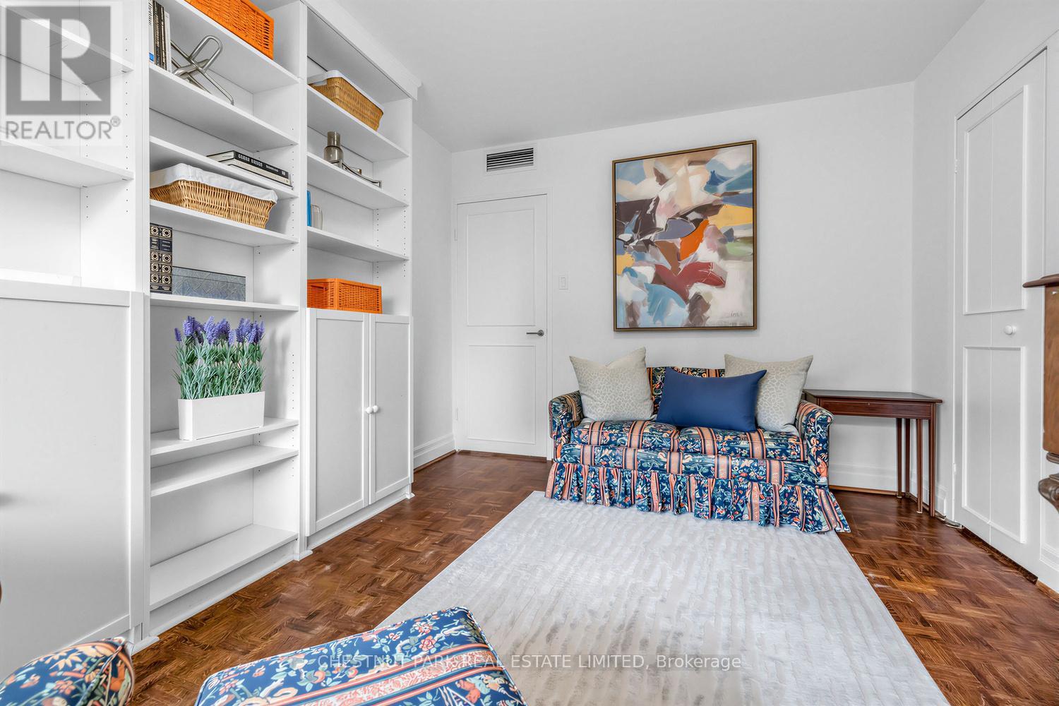 #506 10 AVOCA AVENUE - 16